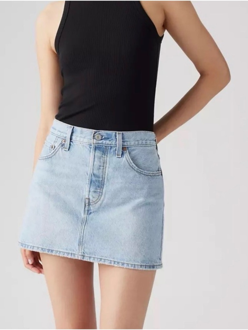 Levi’s Icon Denim Skirt (Front and Center Wash)